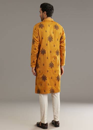 Yellow Silk Kurta Set With Artistic Print
