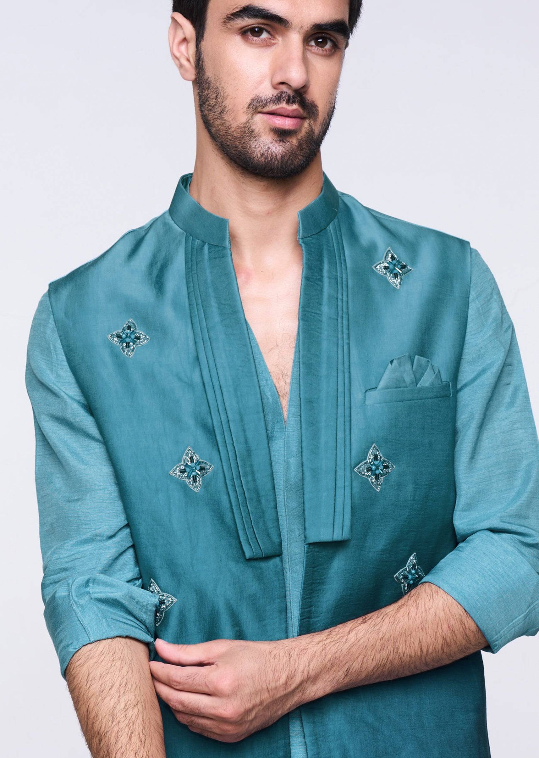 BlueOmbreHandEmbroideredBandiAndKurta-sg242984-1 1