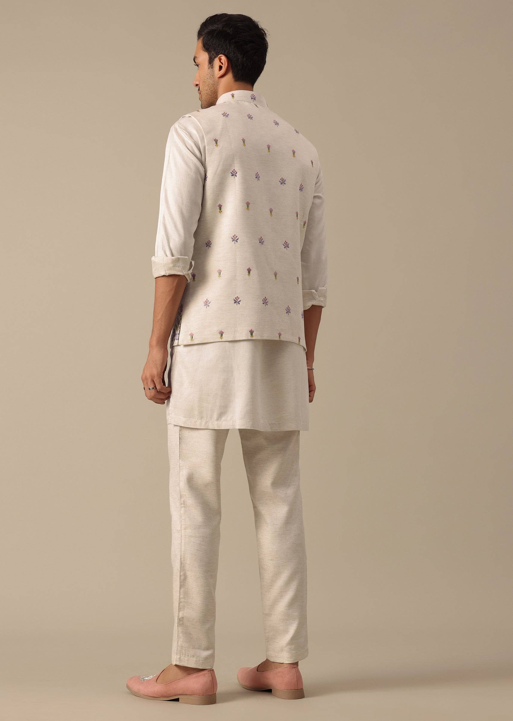 OffWhiteFloralEmbroideredJacketKurtaSet-SG186548 5