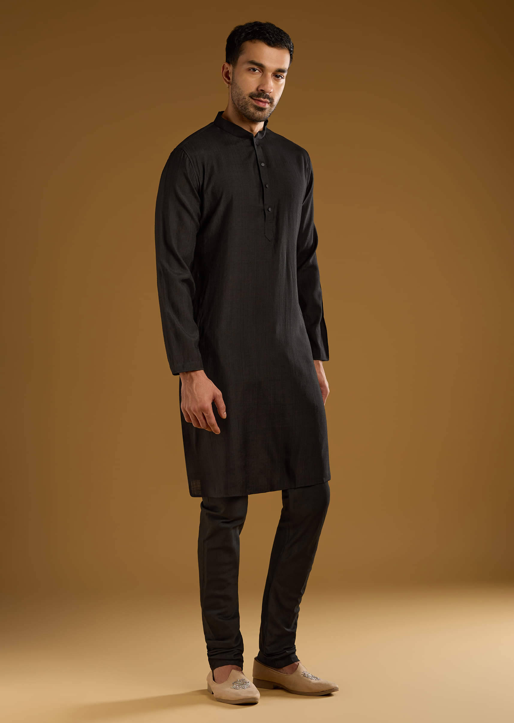 black-kurta-jacket-set-for-men-with-thread-work-sg329047-6