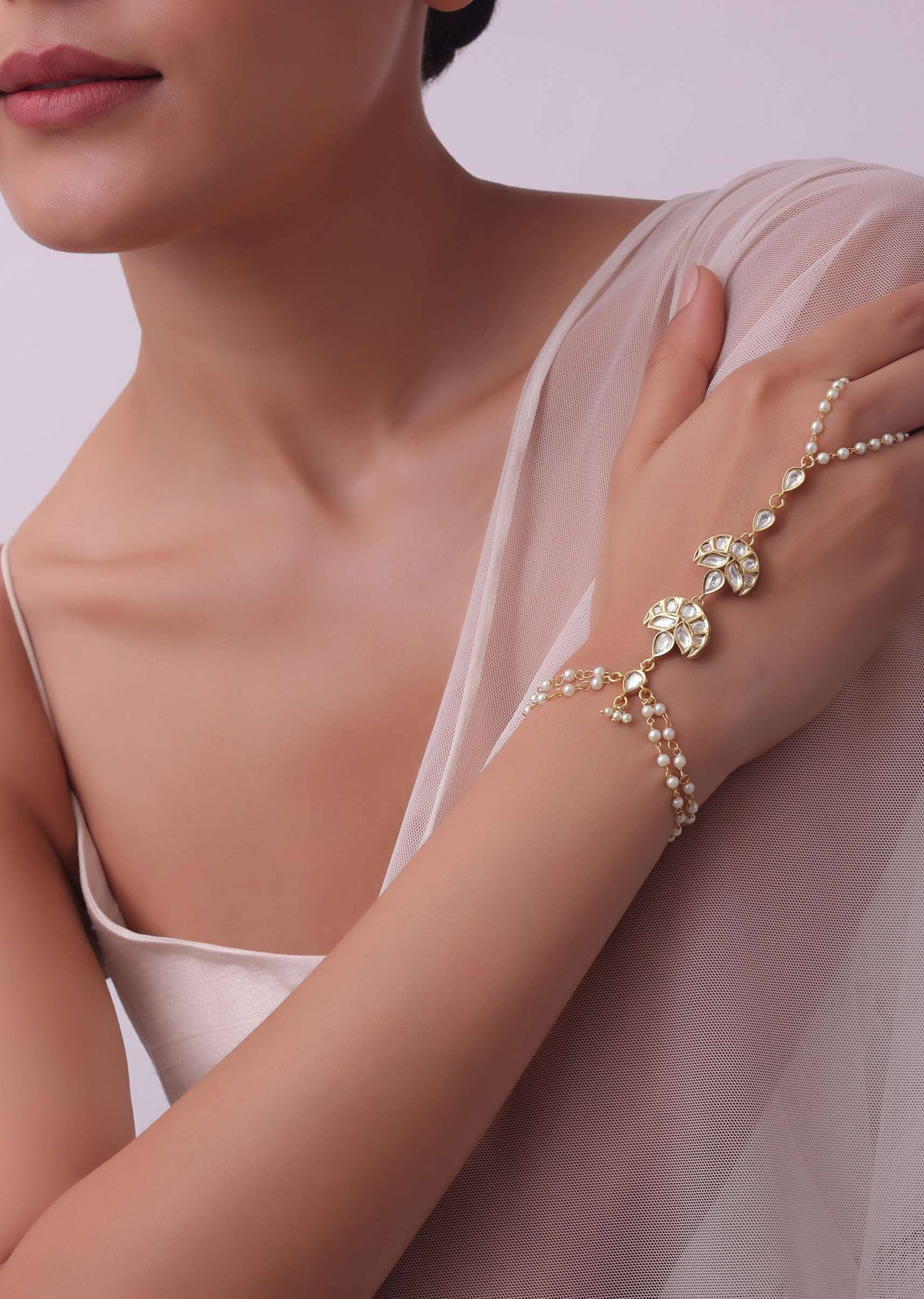 delicate gold finish hath phool-sg164592