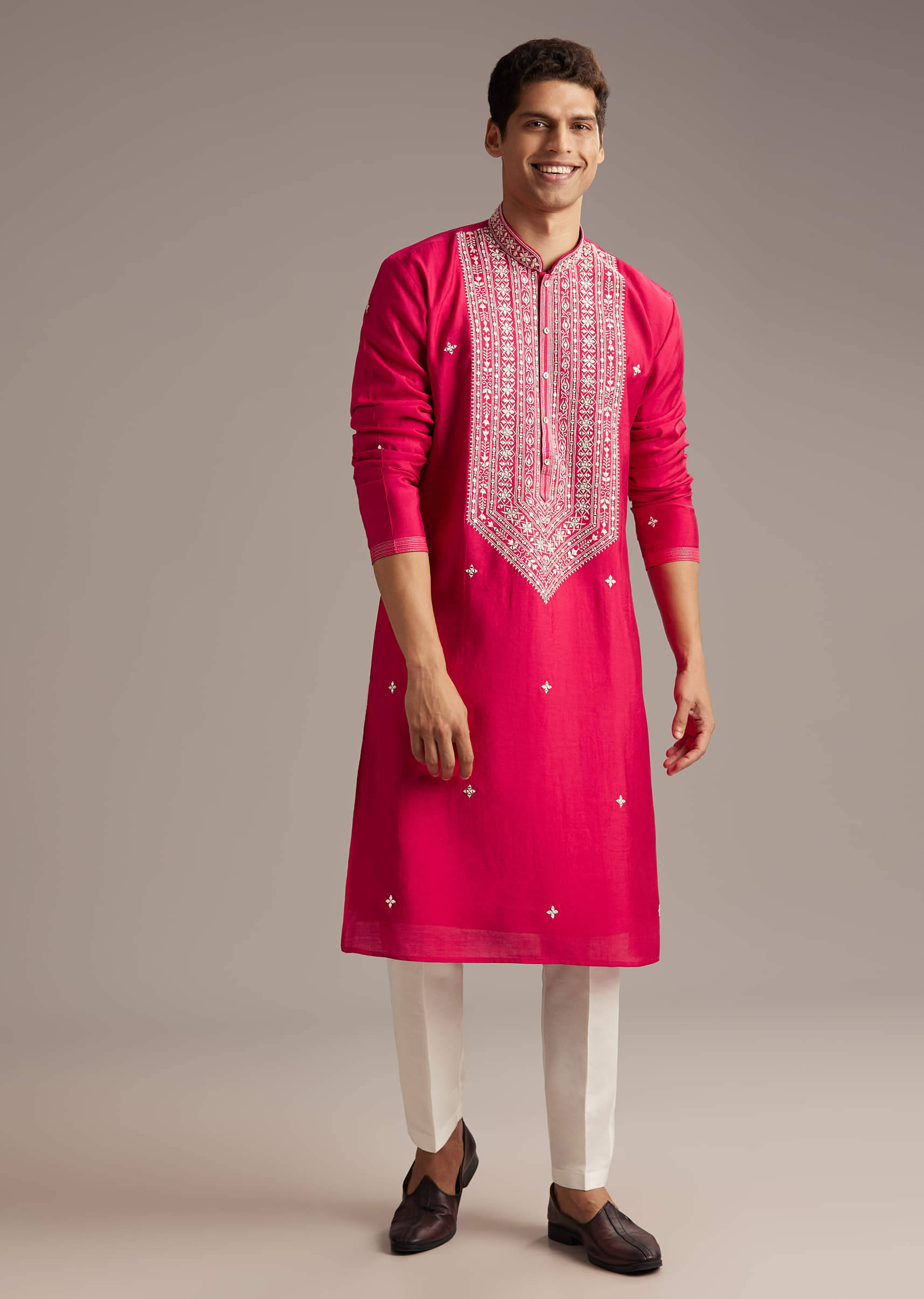 pink-silk-kurta-set-for-men-with-mirror-and-thread-work-sg358785-4