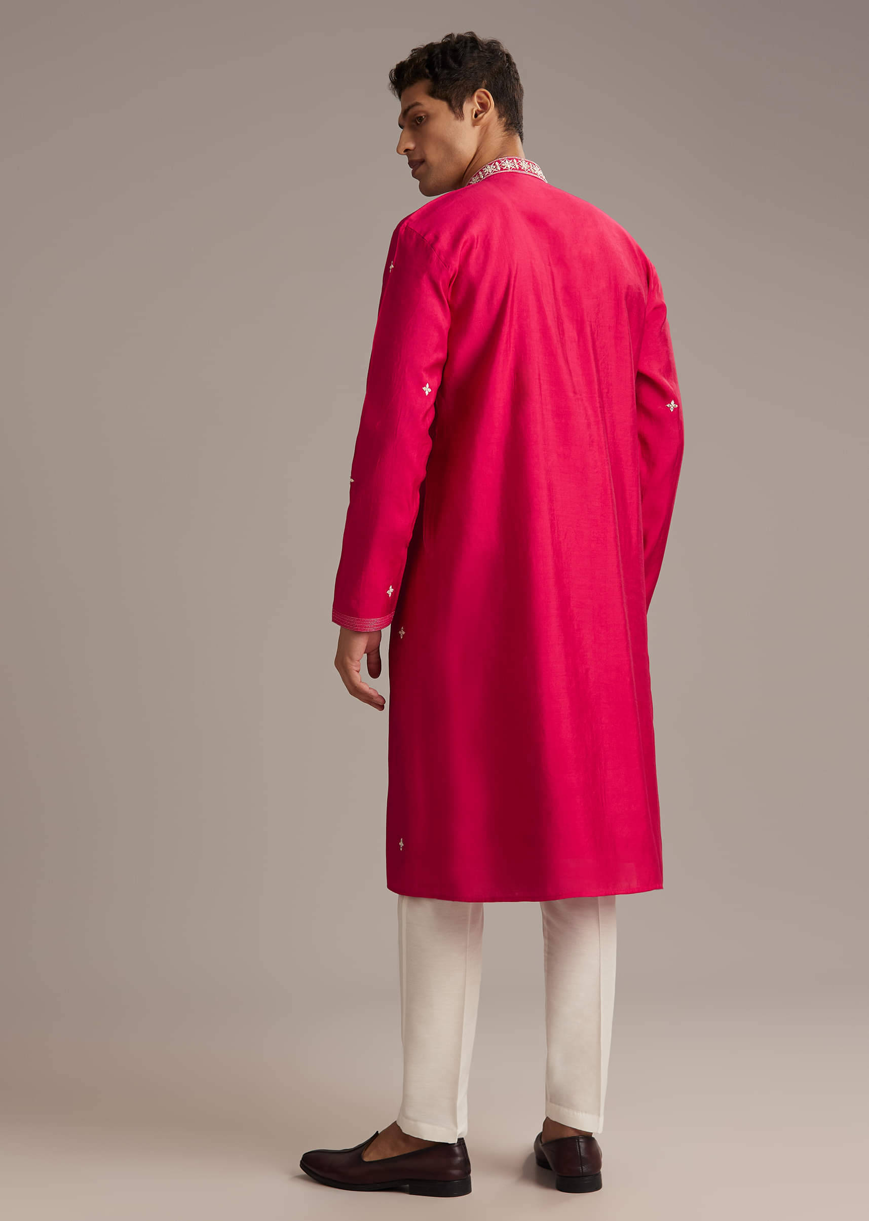 pink-silk-kurta-set-for-men-with-mirror-and-thread-work-sg358785-5