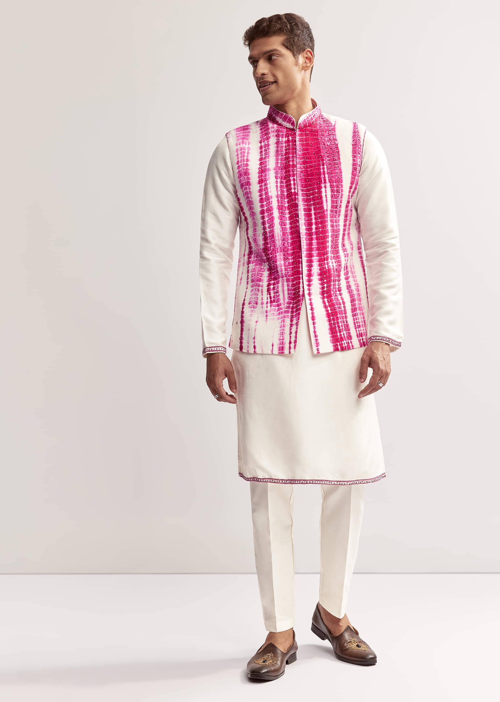 pink-silk-tie-dye-kurta-jacket-set-for-men-with-sequin-work-sg327077-2