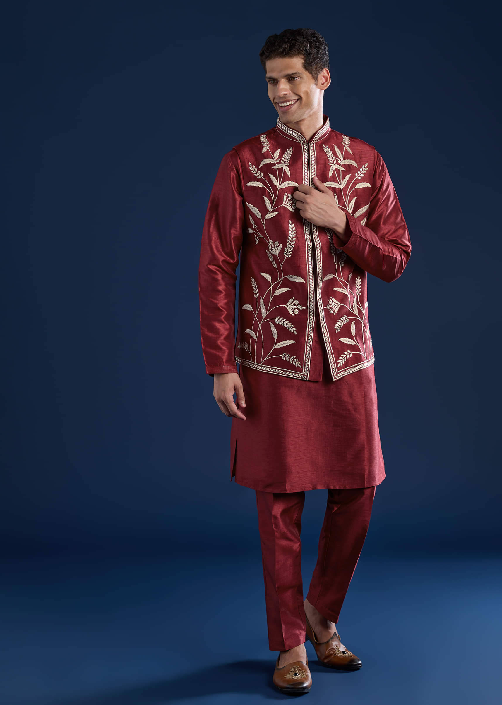red-silk-mirror-work-kurta-and-jacket-set-sg330326-1