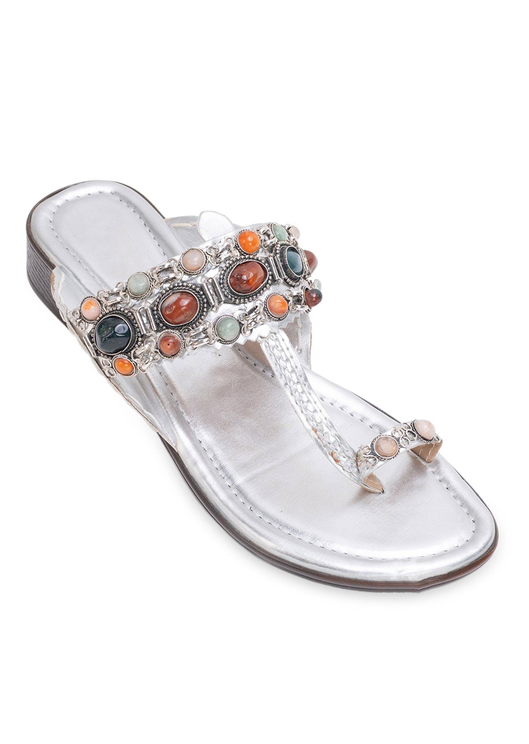 Silver Stone Kolhapuri