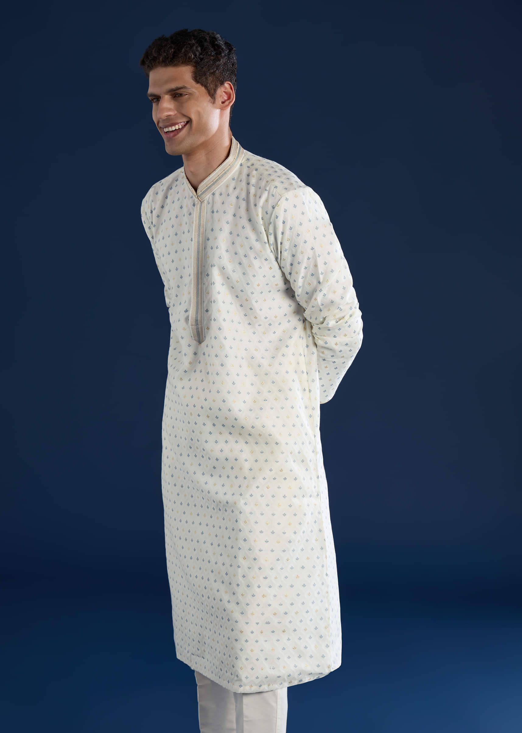 white-jacquard-kurta-set-sg354011-4 1