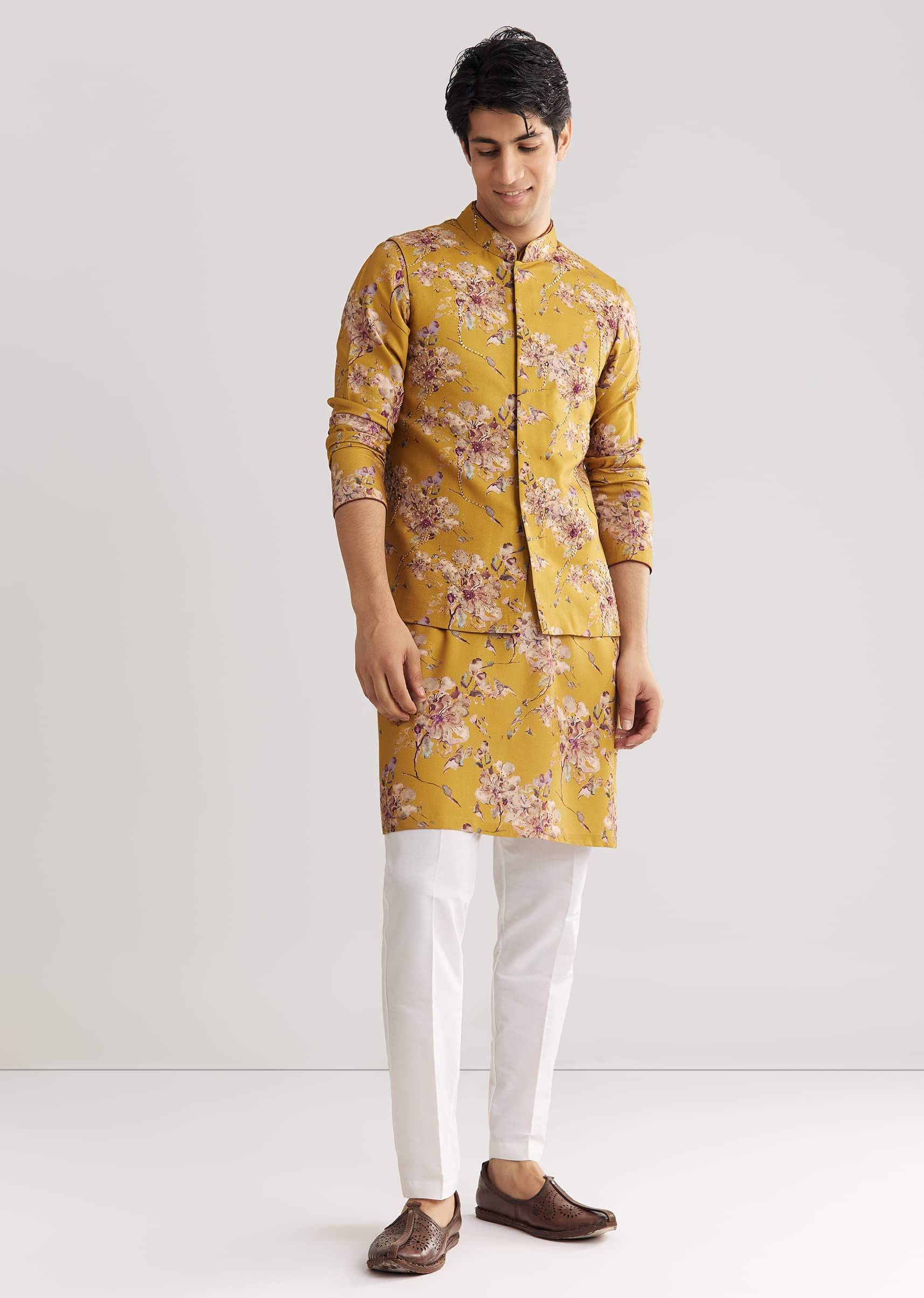 yellow-pashmina-jacket-kurta-set-with-stone-work-sg323528-4