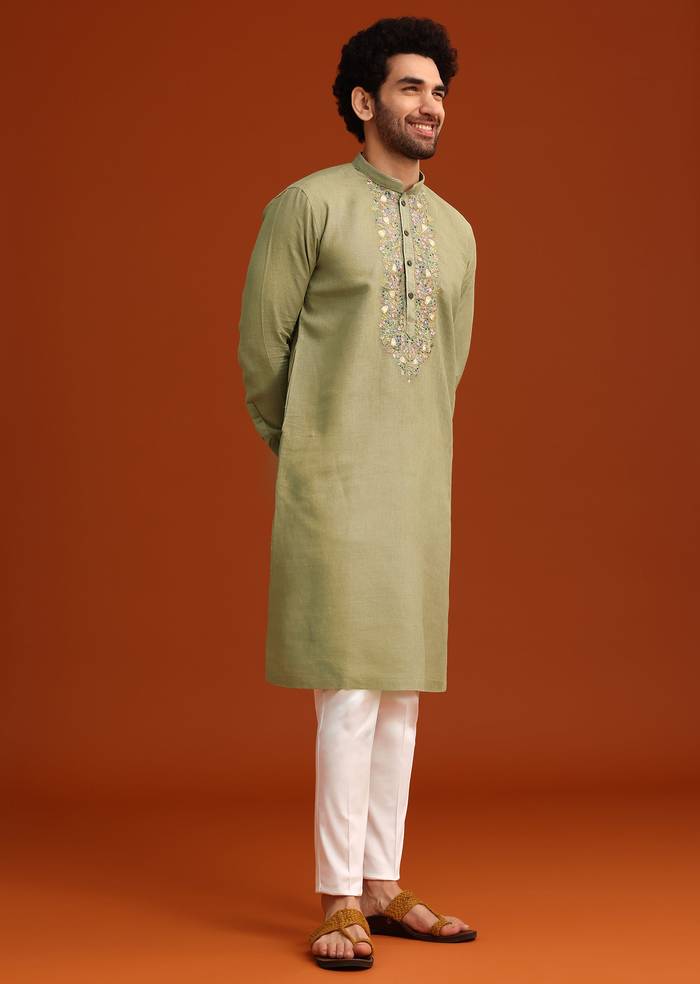 Green Floral Handwork Kurta Set In Linen