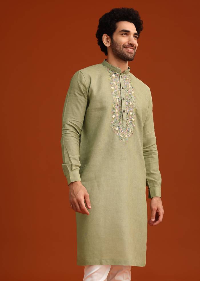 Green Floral Handwork Kurta Set In Linen