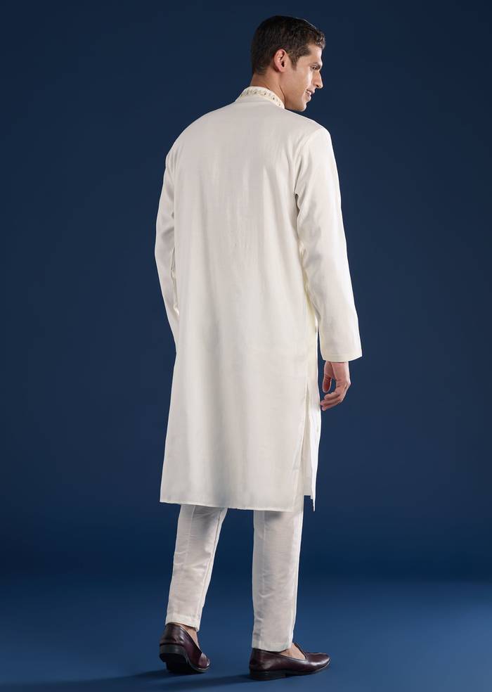 Cream Minimal Embroidered Kurta Sets