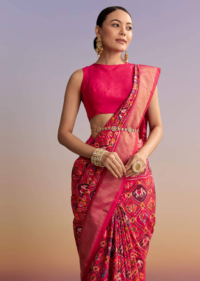 Rani Pink Silk Single Ikkat Handwoven Patola Saree With Geometric Motifs