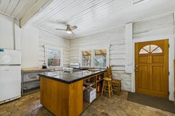listing-thumbnails