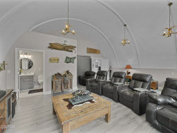 listing-thumbnails