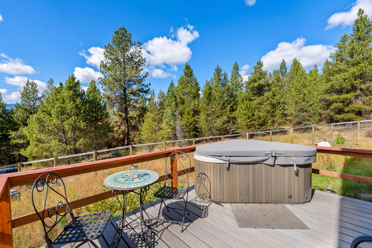 Hot tub with views on west facing deck