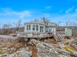 listing-thumbnails