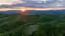 Amazing Views of White Top, Mt. Rogers, Holston Mountains and Emory & Henry Univ and convenient to I-81/Exit 26 and 17 mins. to HISTORIC Abingdon, VA!