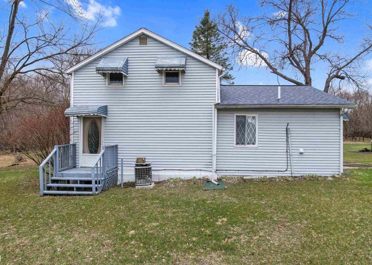 Green Homes for Sale - Grass Lake, Michigan Green Home