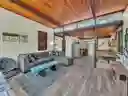 listing-thumbnails