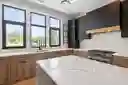 listing-thumbnails