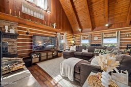 listing-thumbnails