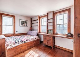 listing-thumbnails