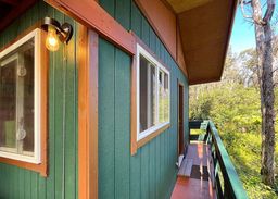 listing-thumbnails