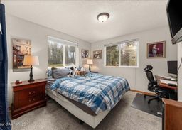 listing-thumbnails