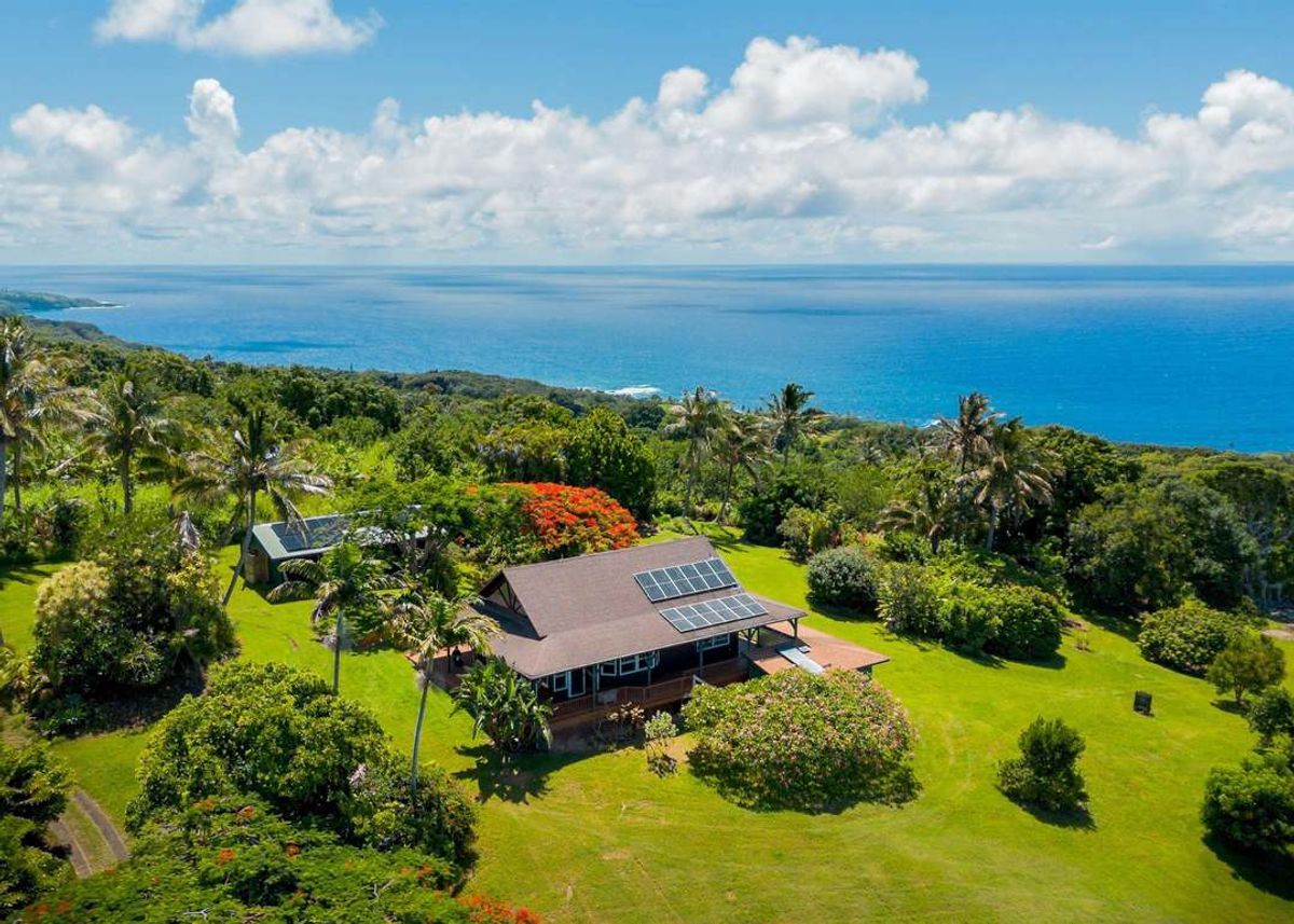 Green Homes for Sale - Hana, Hawaii Green Home
