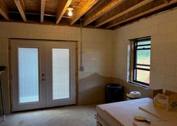 listing-thumbnails