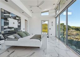 listing-thumbnails
