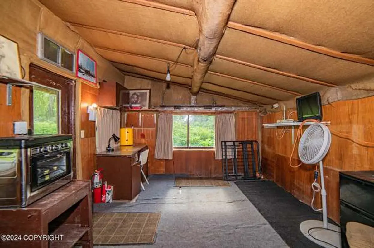 Photo 2 of green home in Talkeetna, Alaska