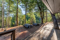listing-thumbnails
