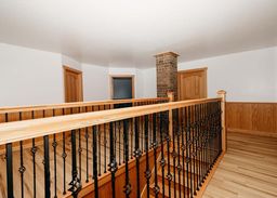 listing-thumbnails