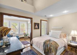 listing-thumbnails