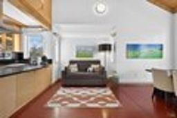 listing-thumbnails