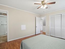 listing-thumbnails
