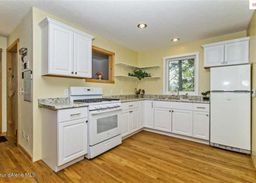 listing-thumbnails