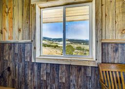 listing-thumbnails