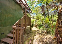 listing-thumbnails