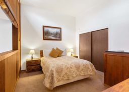listing-thumbnails