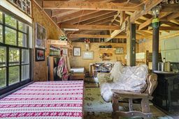 listing-thumbnails