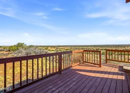 listing-thumbnails