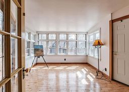 listing-thumbnails