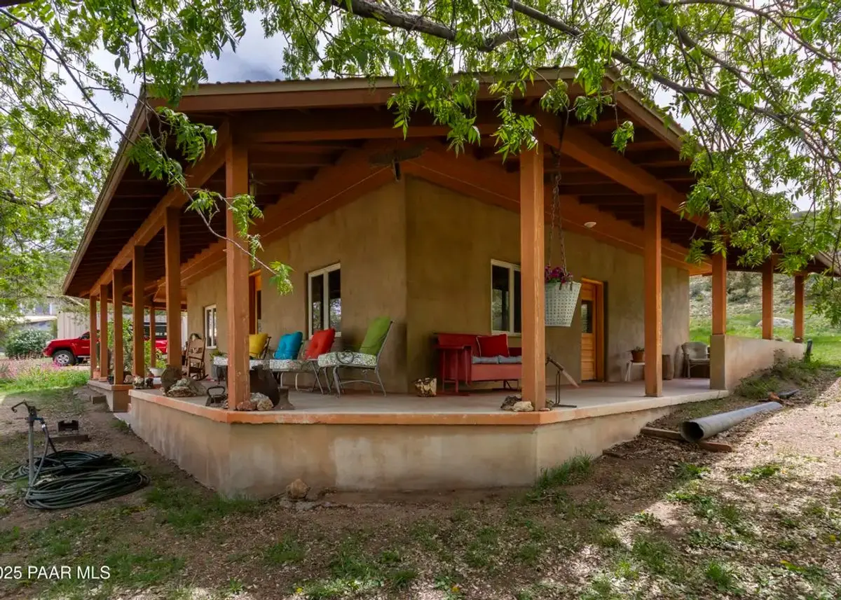 Photo 2 of green home in Skull Valley, Arizona