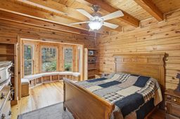 listing-thumbnails