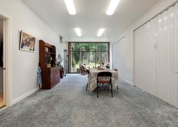 listing-thumbnails