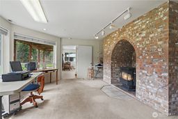 listing-thumbnails