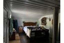 listing-thumbnails