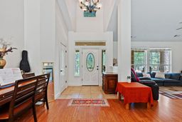 listing-thumbnails
